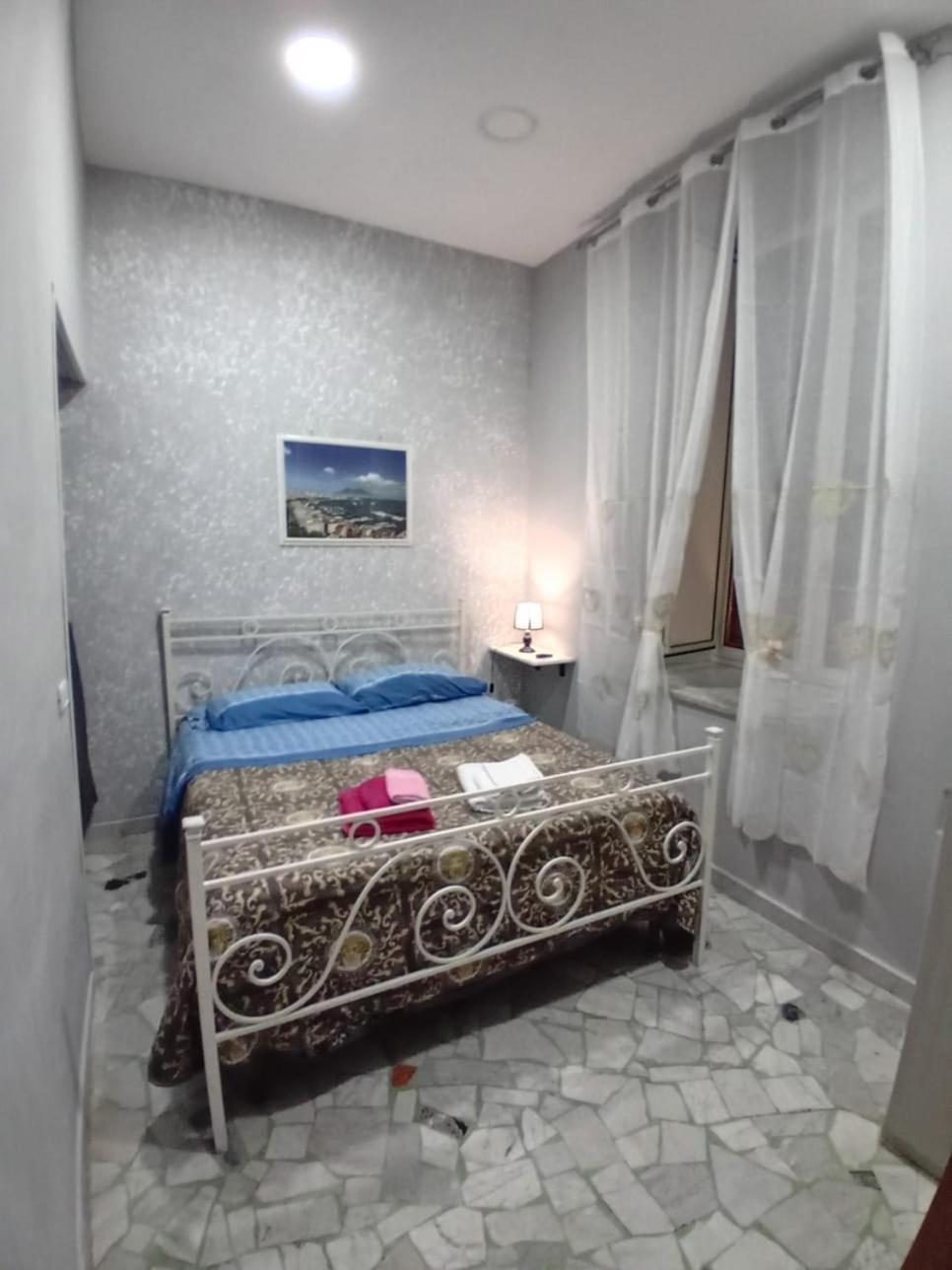 Sweet Life Apartment เนเปิลส์ ภายนอก รูปภาพ