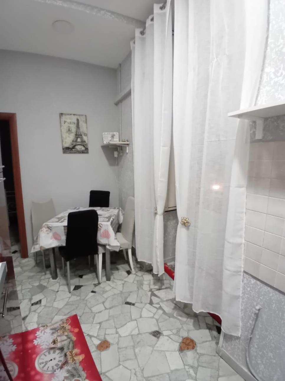 Sweet Life Apartment เนเปิลส์ ภายนอก รูปภาพ